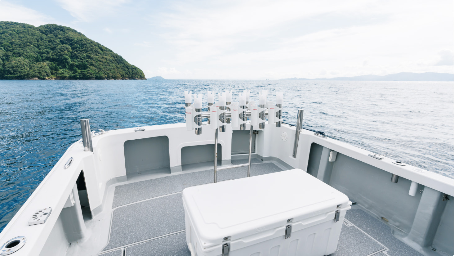 広々としたリアデッキ